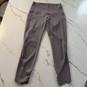 Lululemon Wunder Under High Rose Crop 23" Scalloped Leggings- Size 6